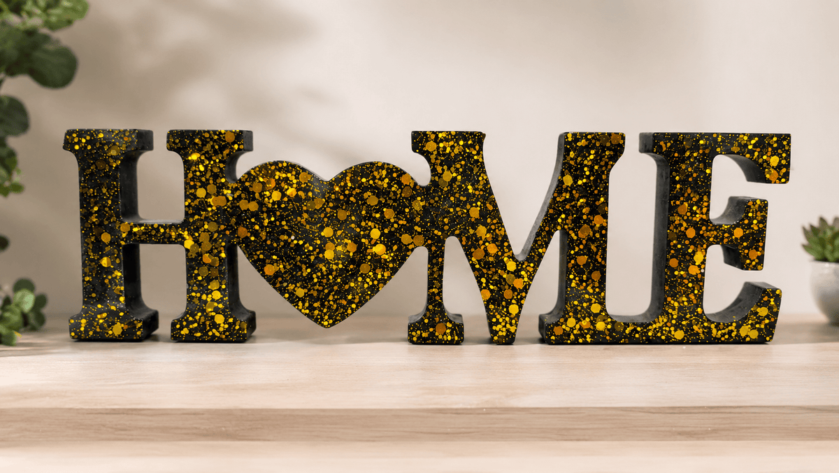 Sparkling HOME Heart Décor Sign – Handmade Glitter Resin Home Decoration | Modern Shelf & Table Accent Nexora